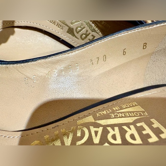 Salvatore Ferragam Pony Hair Animal Print Pumps - Picture 6 of 13